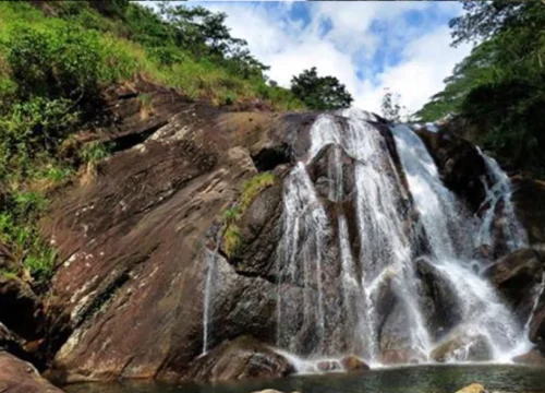 Kandy waterfalls hunters