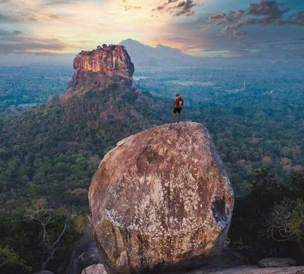 Pidurangala rock