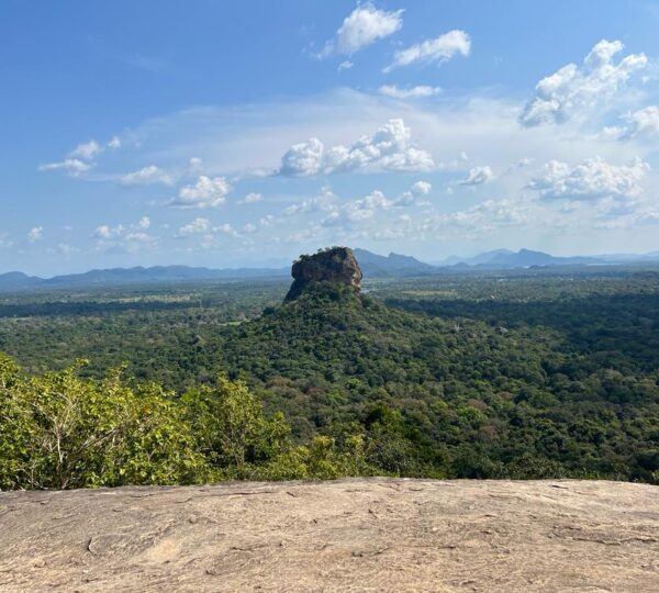 Pidurangala rock